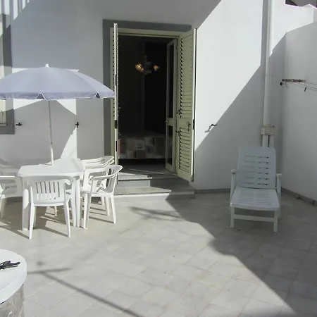 Pearl By The Sea Apartment *